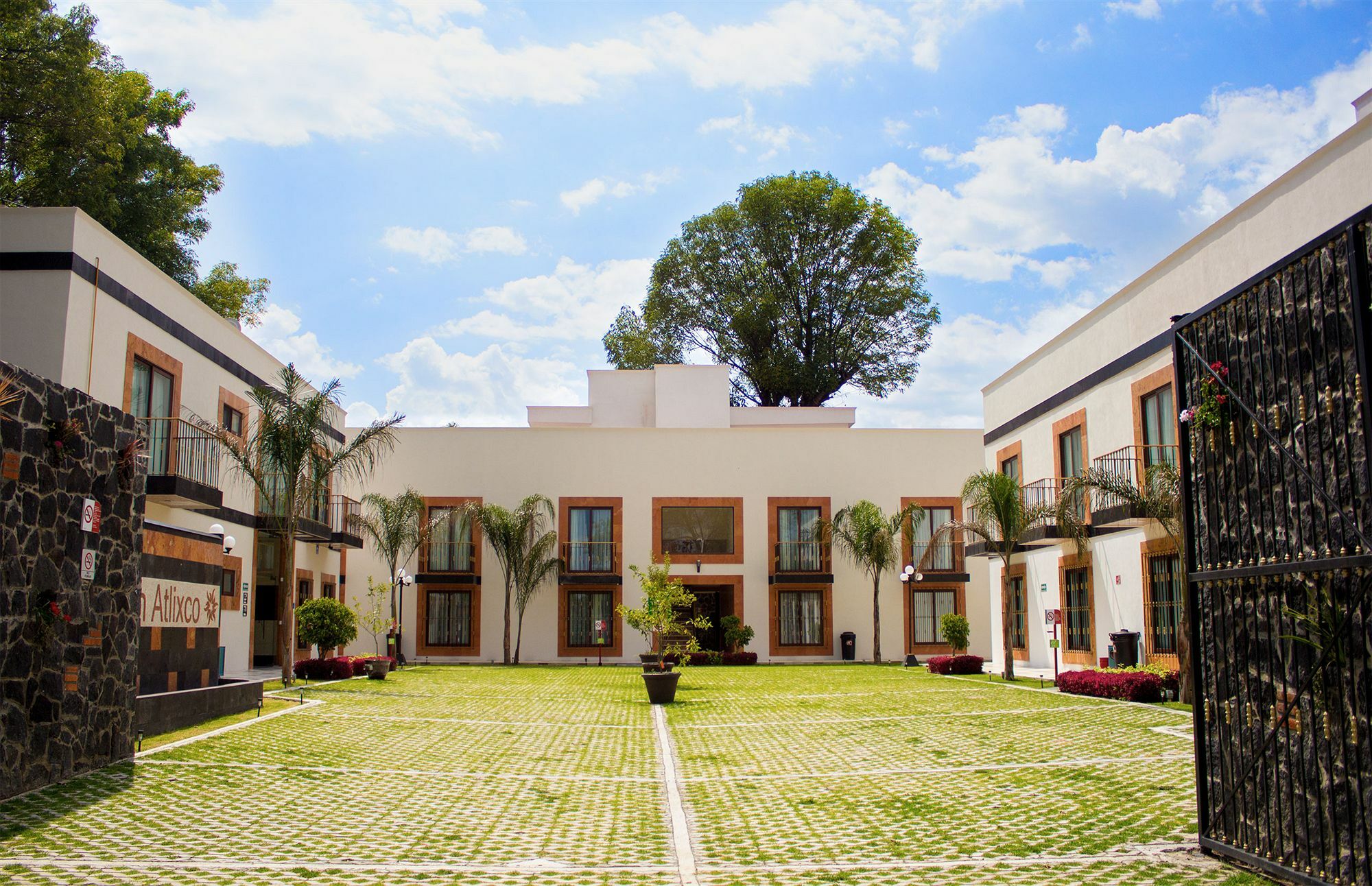 Soleil Inn Atlixco Extérieur photo